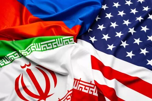 عکس با کیفیت پرچم ایران ، آمریکا و روسیه کنار هم از نمای بالا 27706
