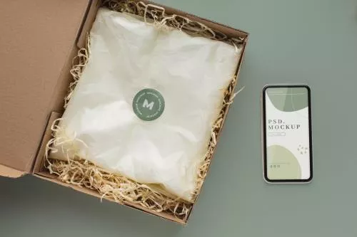 دانلود فایل PSD موکاپ لوگو روی بسته بندی تی شرت و صفحه موبایل 24752