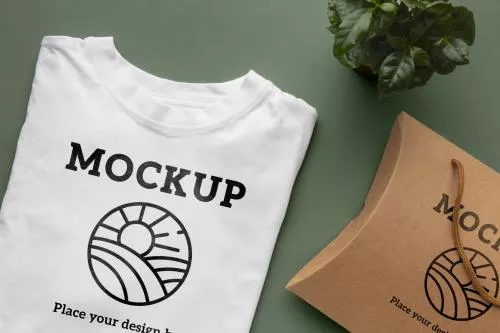 دانلود فایل PSD موکاپ لوگو روی بسته بندی تی شرت  24758