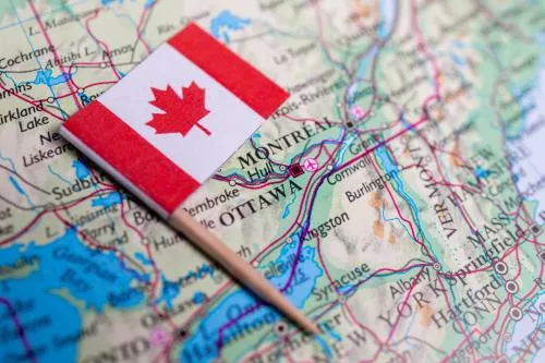 عکس با کیفیت پرچم کانادا نمای نزدیک از نقشه پایتخت کانادا و اتاوا از نمای نزدیک از نقشه جهان 26803