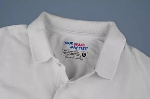 دانلود فایل PSD موکاپ لیبل پیراهن 24872