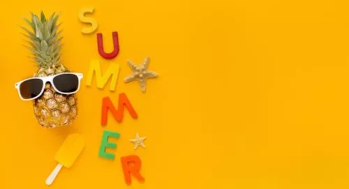 عکس با کیفیت عینک و آناناس از نمای بالا 27126