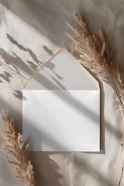 فایل PSD موکاپ طراحی کارت دعوت عروسی برای فتوشاپ 25451