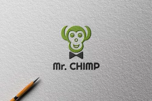 موکاپ PSD به صورت لایه باز جهت نمایش لوگو با زمینه کاغذ سفید به همراه مداد