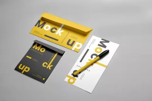 فایل PSD موکاپ چیدمان پاکت های مختلف از زاویه بالا 26117