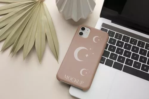 فایل PSD موکاپ نمای بالا قاب گوشی -  موکاپ قاب آیفون 15 26178