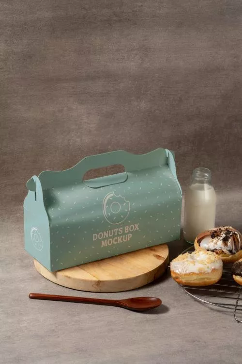 فایل PSD موکاپ جعبه دونات مناسب برای قنادی ها و شیرینی پزی ها 28125
