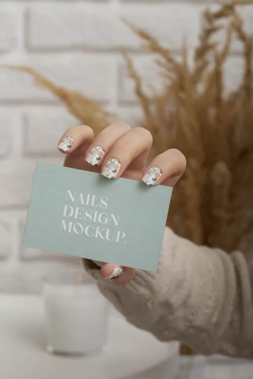 فایل PSD موکاپ طراحی ناخن 28136