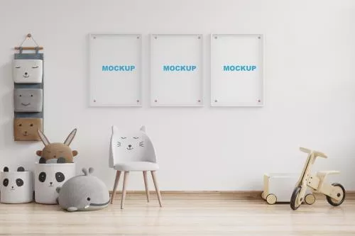 موکاپ رایگان سه قاب عکس به همراه نمای اتاق کودک به همراه عروسک و وسایل بازی کودک فایل PSD لایه باز 21549