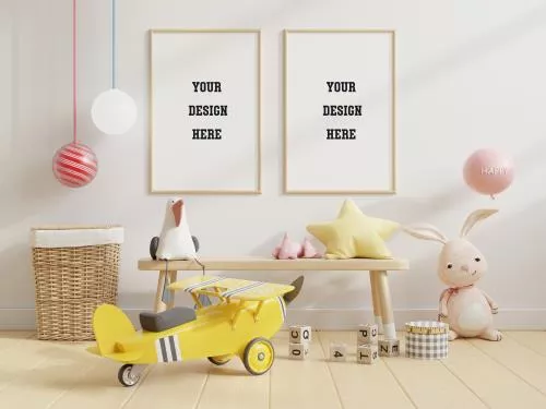 موکاپ رایگان دو قاب عکس رئال کودکانه با نمای اتاق کودک به همراه اسباب بازی و عروسک فایل PSD لایه باز 21563