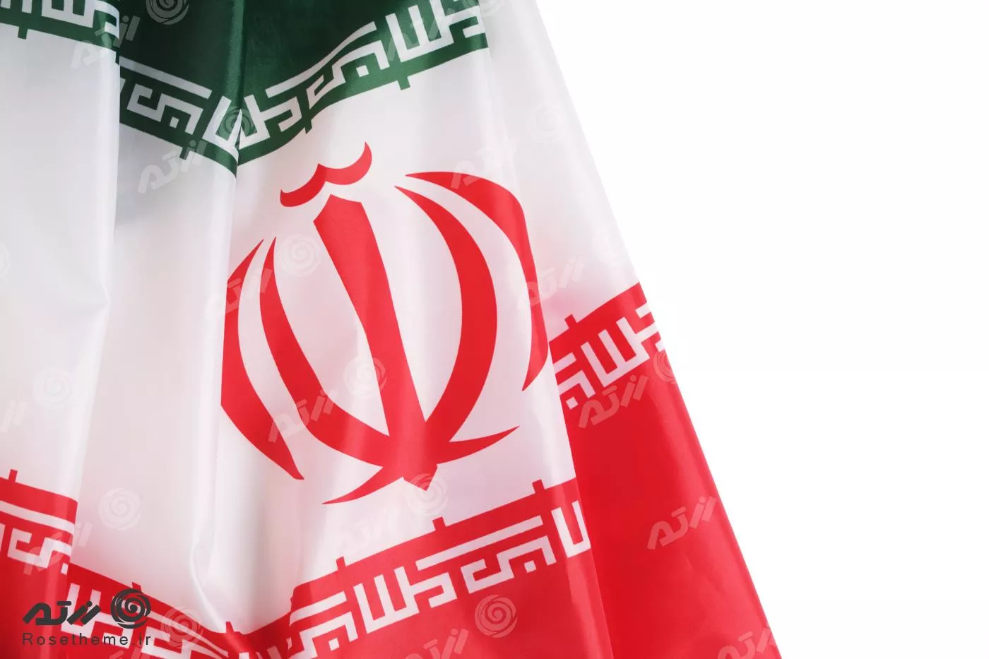 عکس با کیفیت از پرچم سه رنگ جمهوری اسلامی ایران در نمای نزدیک 22065